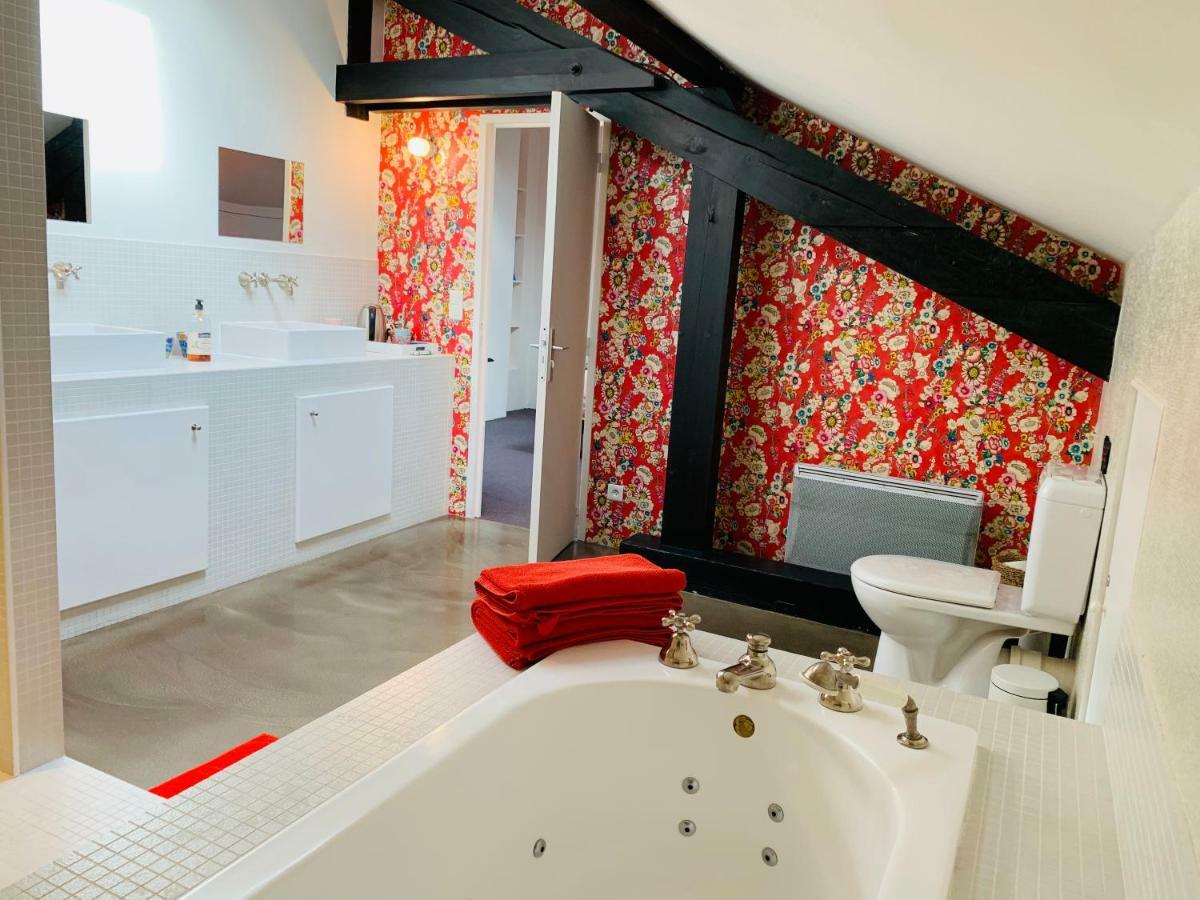 Maison Rouge Cacahuete Bed & Breakfast Nernier Екстериор снимка