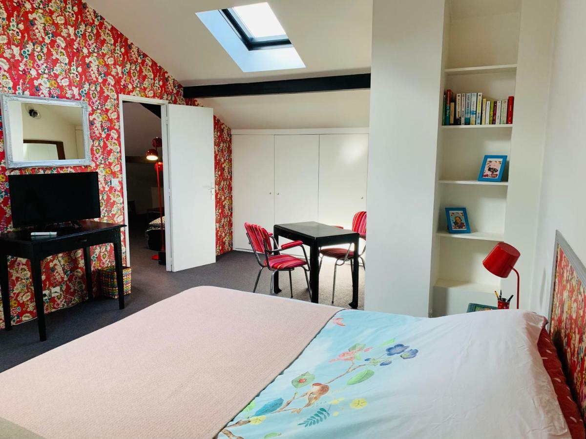 Maison Rouge Cacahuete Bed & Breakfast Nernier Екстериор снимка